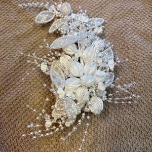 Bridal hair piece with Barrett